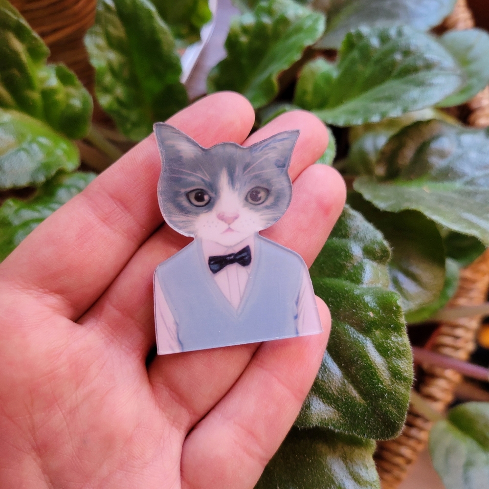 New Cat Tuxedo Bowtie Brooch Pin
